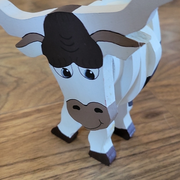 Wood Cows - Picture 3 of 6